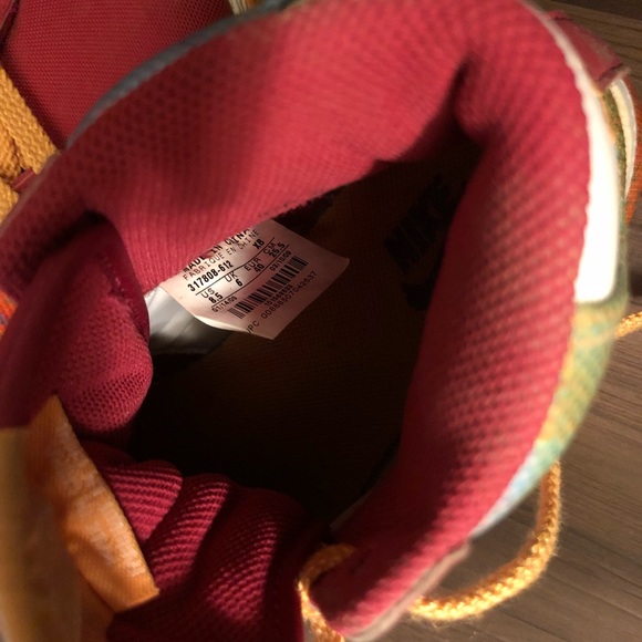 COPY - ‼️‼️‼️‼️ Vintage Nike Hightop Blazer‼️‼️‼️ - Picture 2 of 4